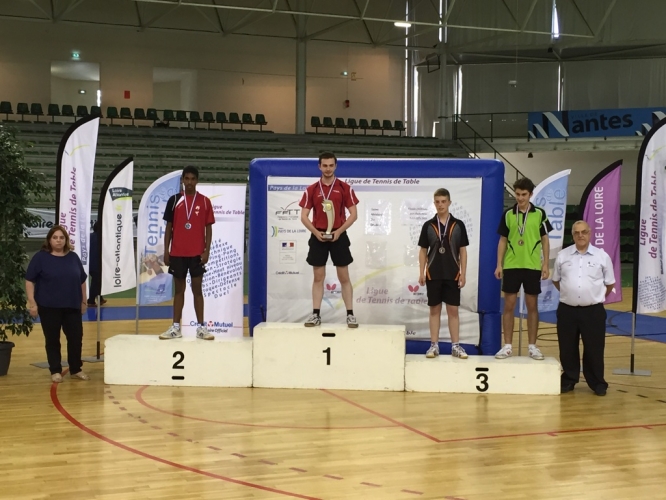 Anthony 3e aux Finales par Classements Nationales H15 !