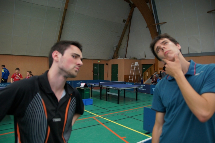 Victoire de l'équipe 1,  la 3 obtient un nul